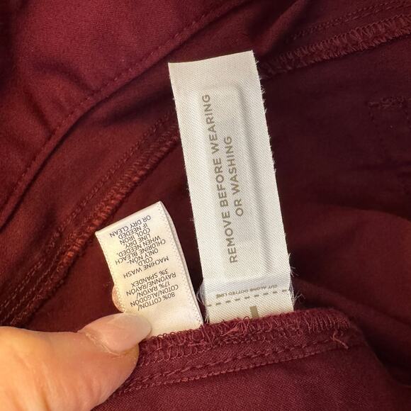 Loft Marisa Skinny Pants Zipper Ankle Burgundy Size 8P NWT - Picture 9 of 10